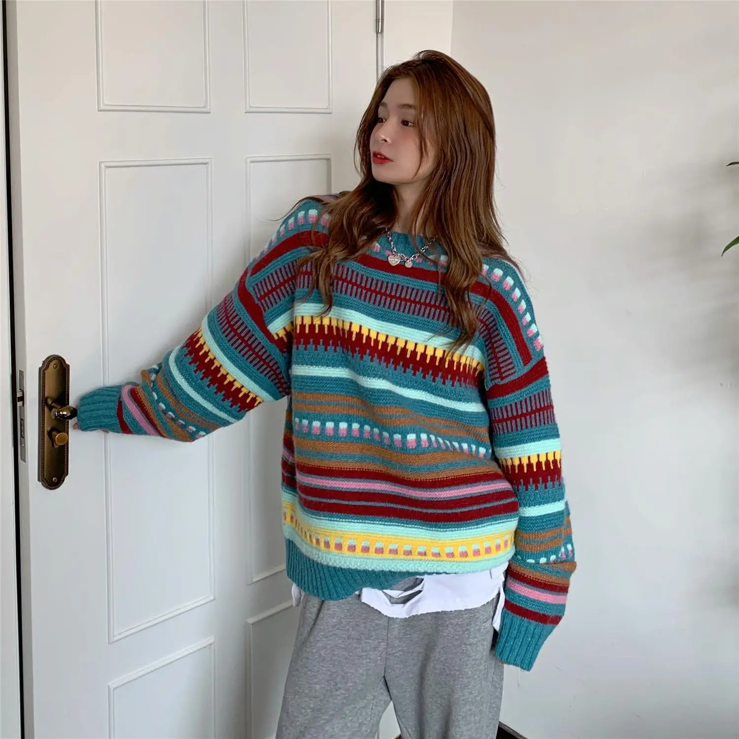 

Make firm offers ~ M lazy wind easing Christmas color striped sweater women wear color sweater