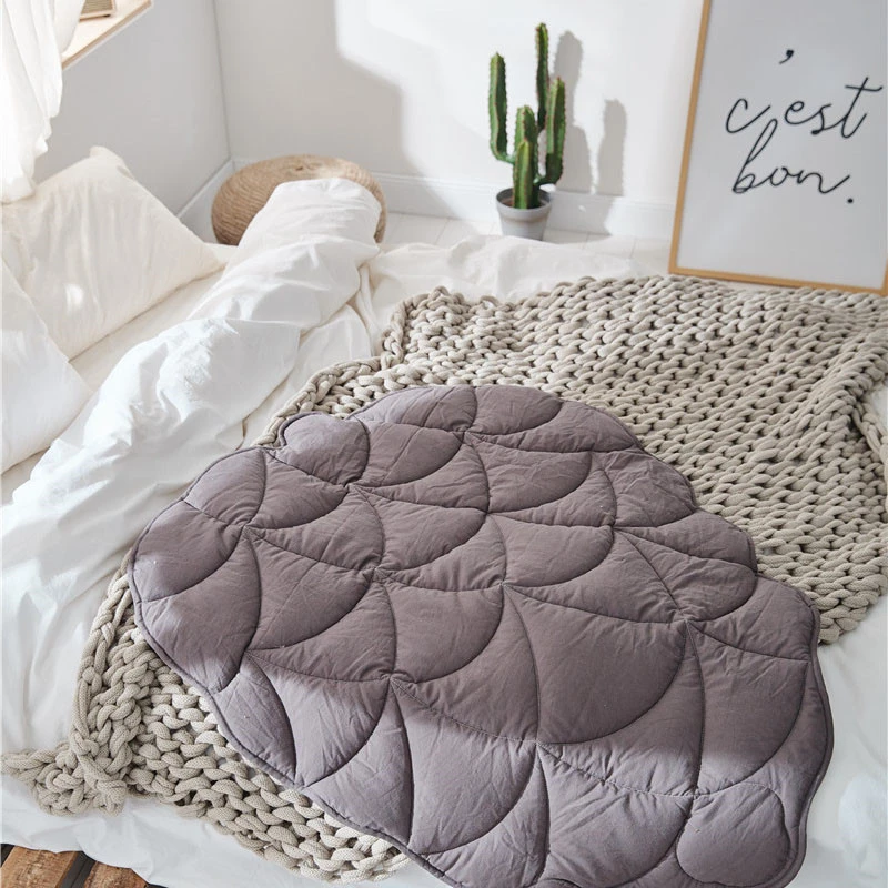 Goedkoop Multifunctionele Maple Leaf Tapijt Zachte Katoen Floor Mat Of Slaapkamer Woonkamer Kinderen Tapijt Yoga Matten Deken Slaapkamer Home Decor