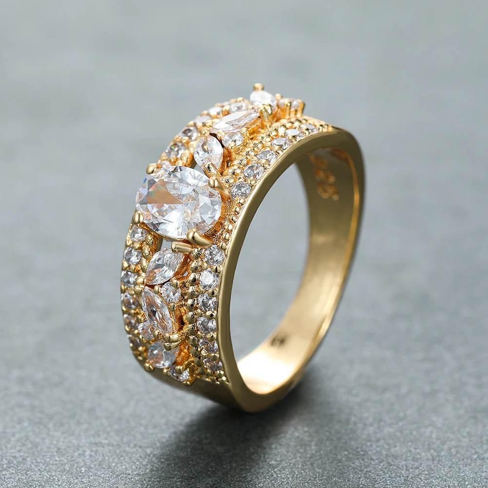 

Luxury Female White Crystal Stone Jewelry Cute Gold Color Wedding Rings For Women Charm Oval Engagement Valentines Day Gift