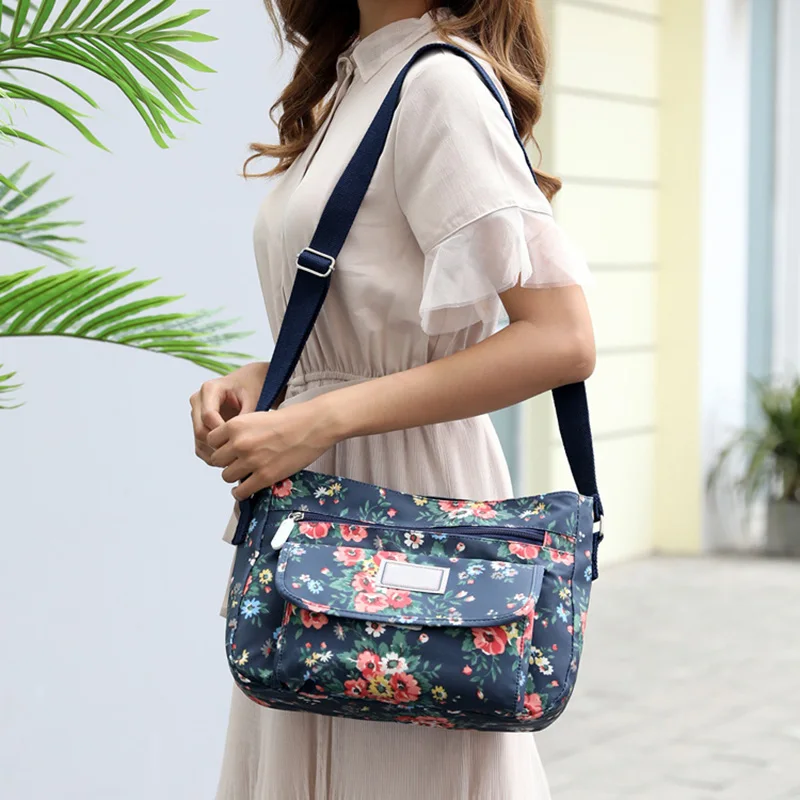 New Arrival Women Shoulder Crossbody Bag Printing Zipper Adjustable for Mobile Phone Travel