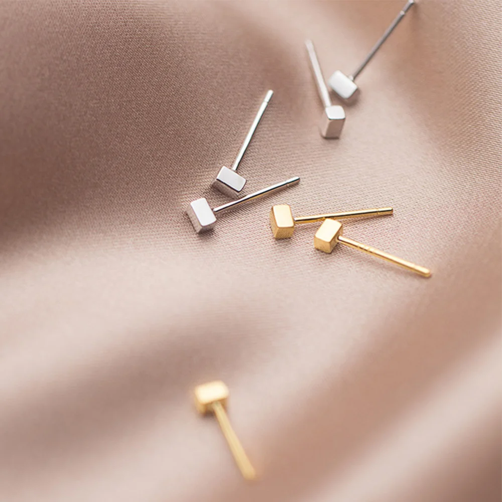 Маленькие квадратные серьги для женщин трендовые кубическая серьга из