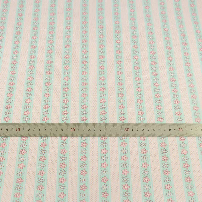 Вырезан цветы и точек в полоску Дизайн светло розовый хлопок Ткань Лоскутная