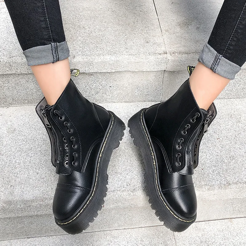 Женская Осенняя обувь botas mujer Женские Ботинки Martin Модные брендовые женские