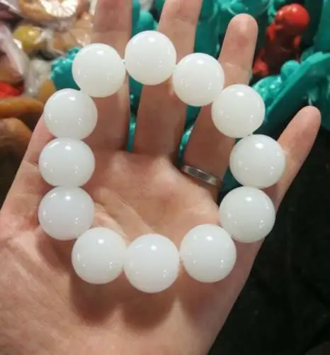 

100% natural white jade 18mm round bead elastic bracelet
