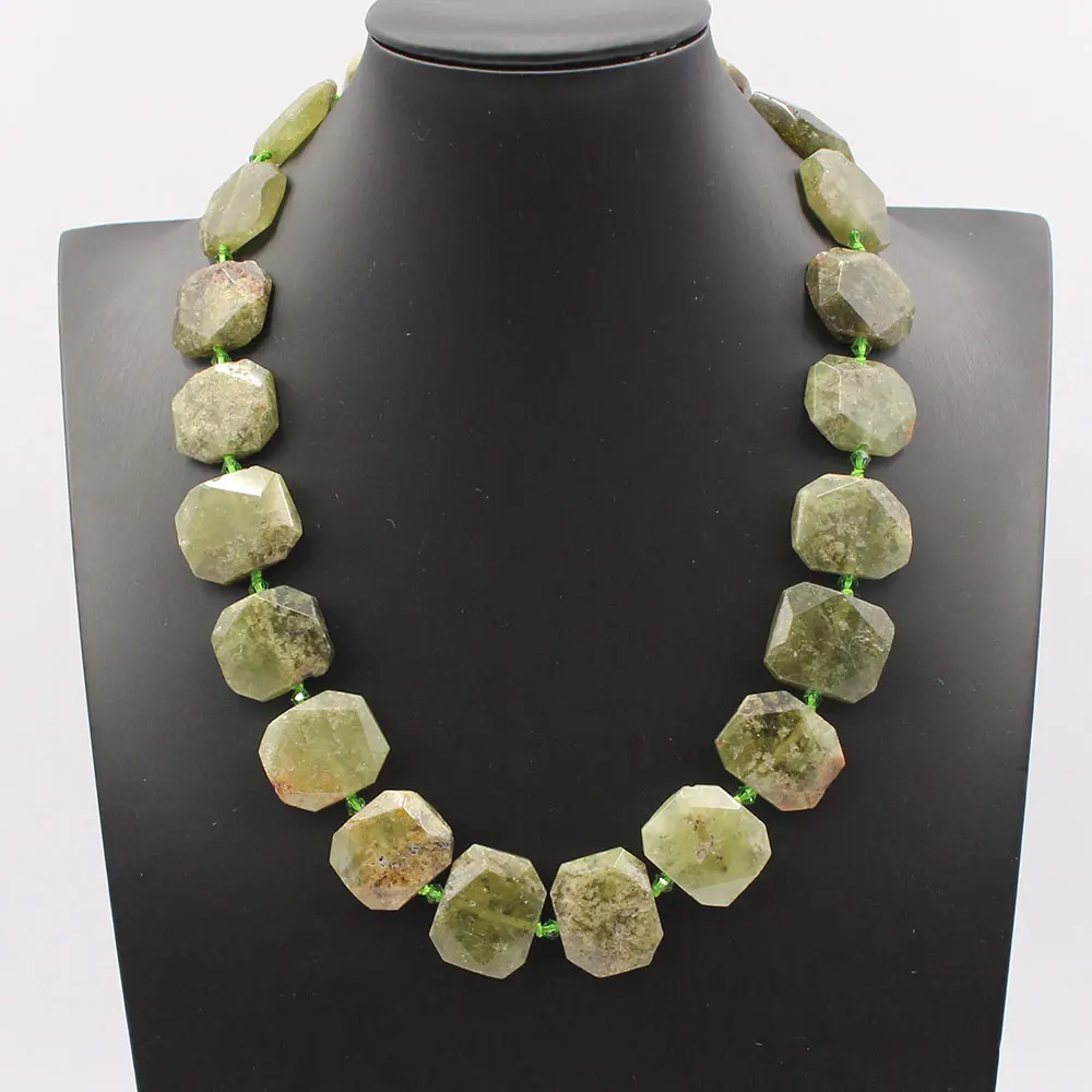 

GuaiGuai Jewelry Natural Green Demantoid Stone Chunky Rectangle Real Gems Chokers Necklace Handmade For Women