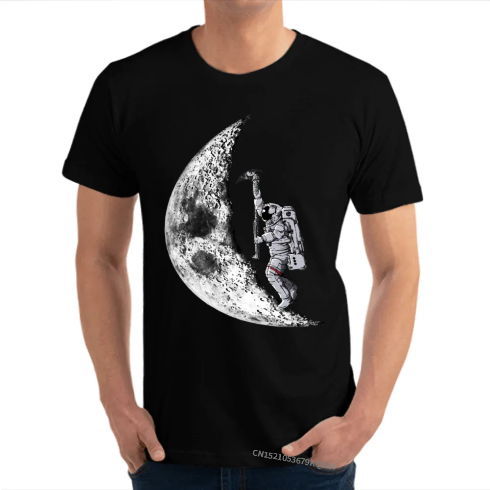 Astronaut works on the moon Customized T Shirt New Coming O-Neck Printed 100% Cotton Mens T Shirts Printing Tops & Tees