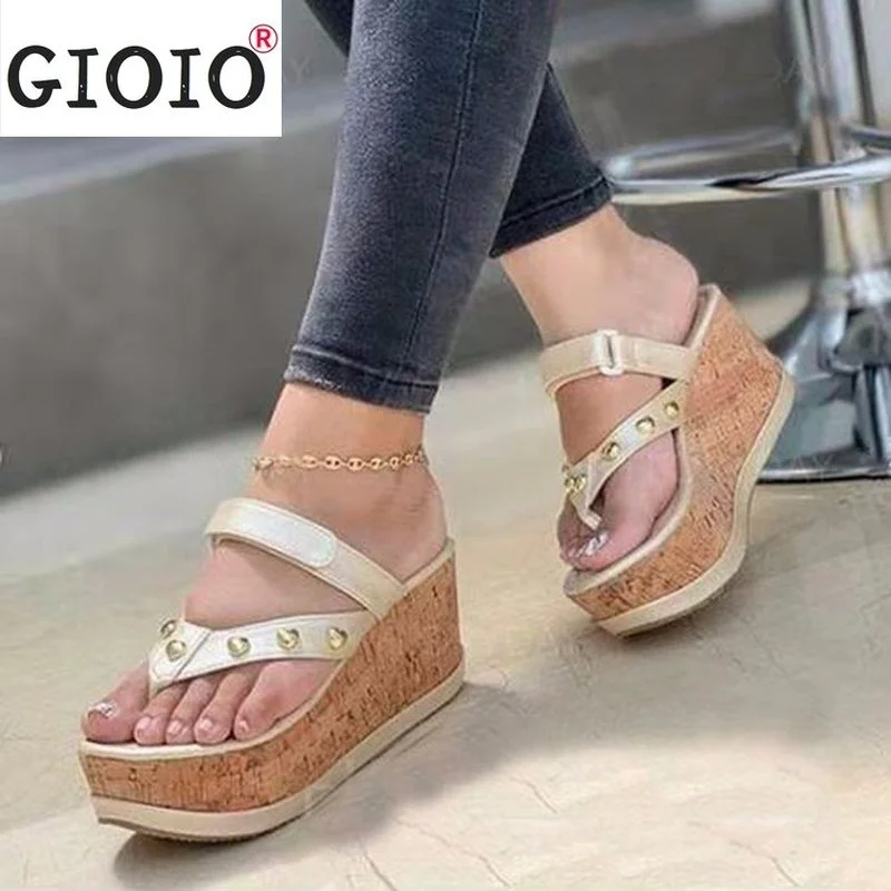 Женские босоножки Модные на плоской подошве трендовые женские Вьетнамки с