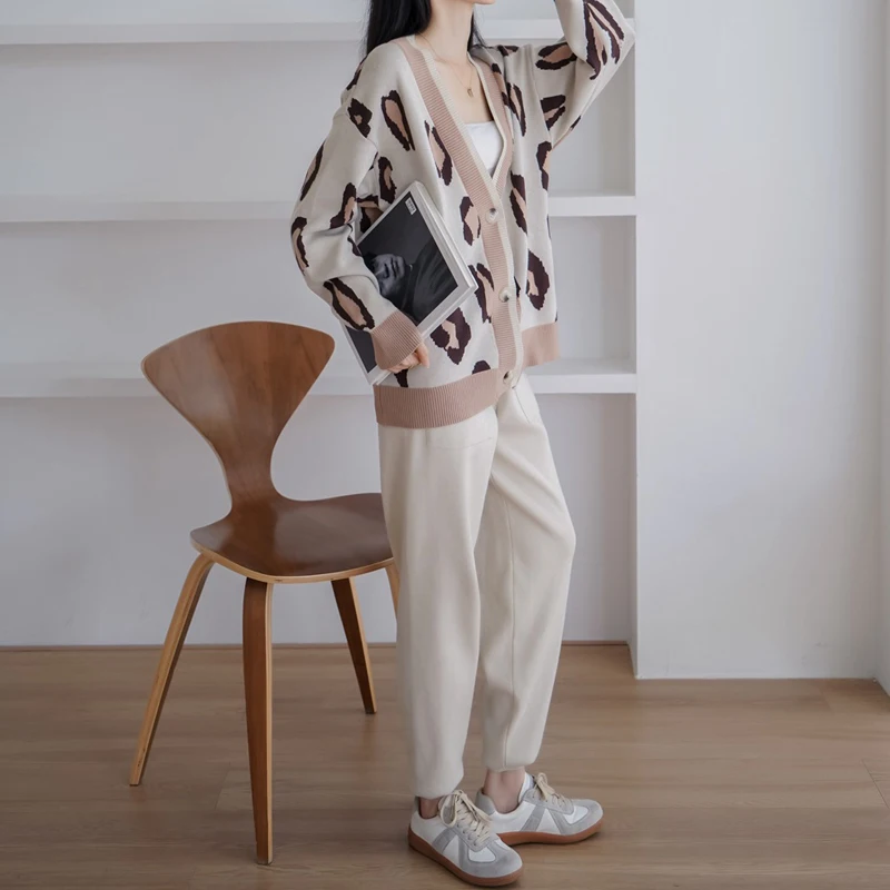 Комплект из двух предметов Sungtin весенне-осенний кардиган оверсайз с леопардовым