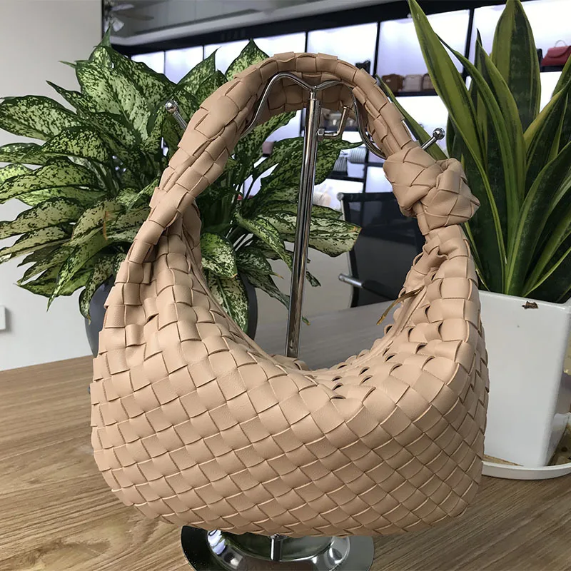 

Women's Bags 2021 New Single Shoulder Armpit Horn Woven Cloud Bag Handbags Women Bags Designer Fashionable Purses Shoulder Bag