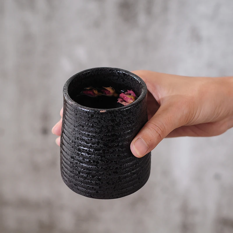 

Японская креативная кофейная кружка, керамические дорожные персонализированные минималистичные пивные кружки для пар, кружки для воды и о...