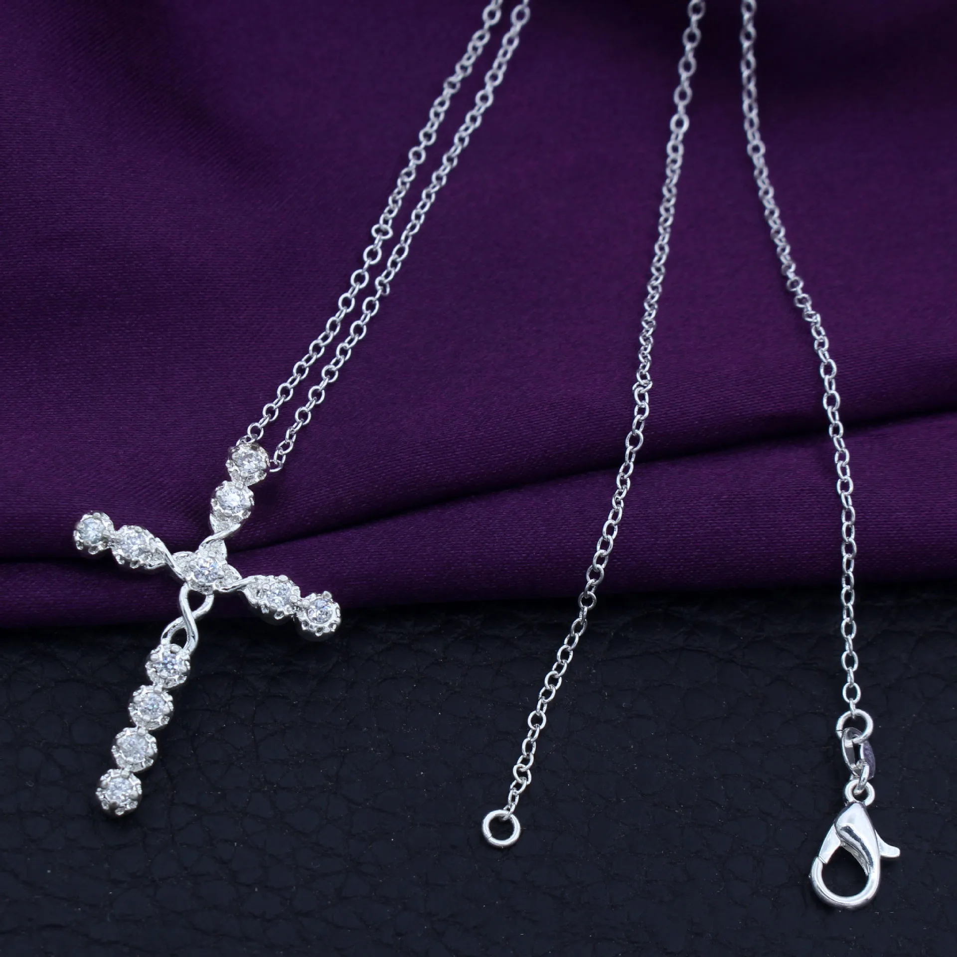 

925 Sterling Silver Jewelry AAA+ Zircon Inlaid Twining Cross Pendants Necklace 18 Inch Woman's Classic Clothes With Gifts Z321
