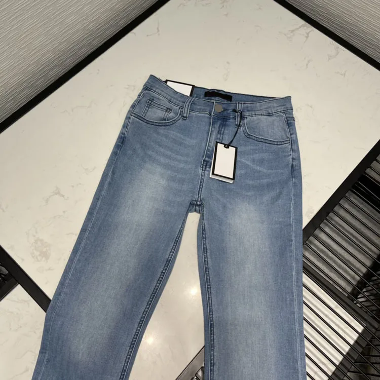 Luxury Brand Blue Jean Pants Women High Waist Light Wash Casual Jeans Bleached Chic Edged Split Slim Denim Pants 2021 Autumn