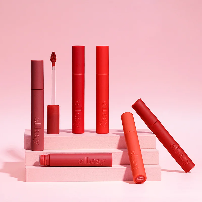 

Velvet matte lip glaze air matte lip mud light matte not easy to fade cheap lip gloss bulk lip gloss wholesale cosmetics