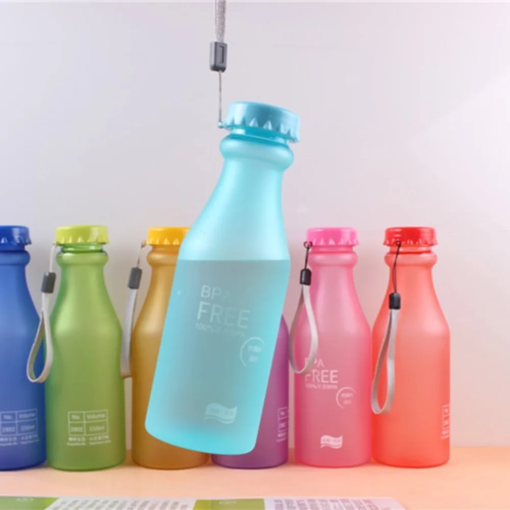 Пластиковая Спортивная бутылка для воды небьющаяся матовая герметичная