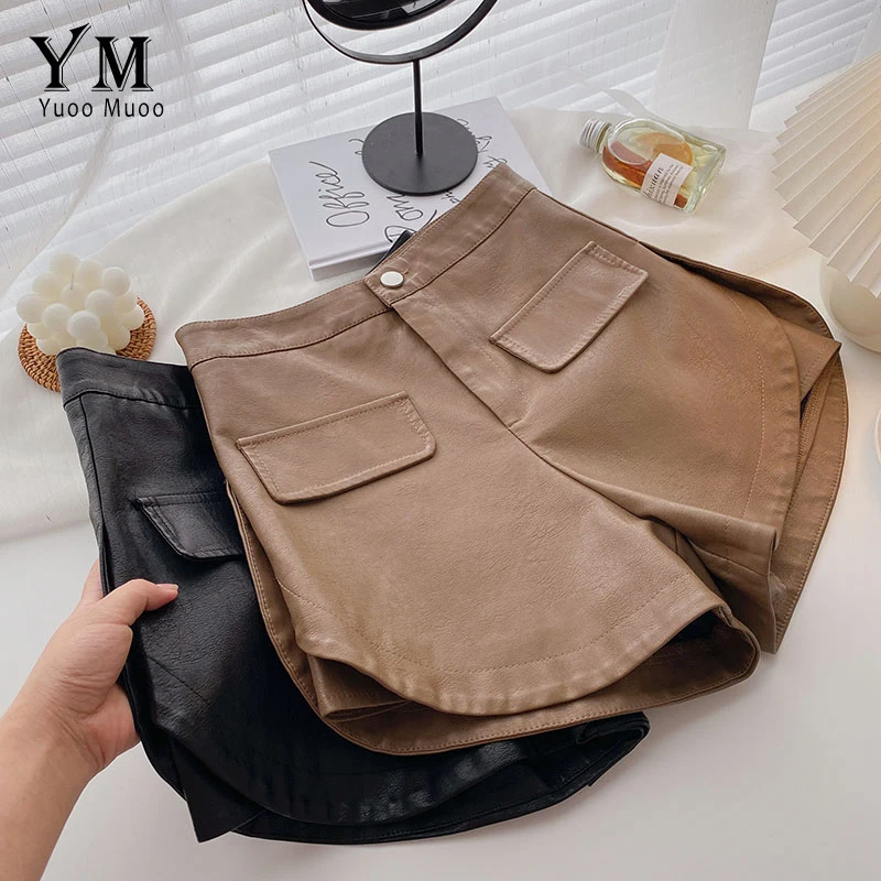 

YuooMuoo 2021 Autumn Women PU Shorts Fake Pockets High Waist Shorts Female Special Interest Design Arc Edge Black Leather Shorts