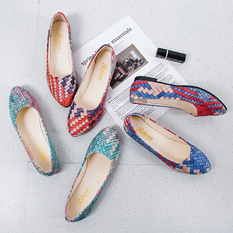 

Hot Sale Hand Knit Flats Shoes Women Breathable Women Shoes Casual Lightweight Sports Ladies Shoes Non-slip Loafers Ballet Flats