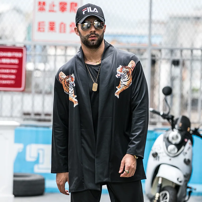 

Plus size men's autumn and winter fat men's plus size long sleeves buttonless cardigan windbreaker loose cloak jacket