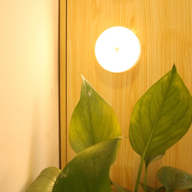 

LED Human Body Induction Night Light With magnets does not fall Wide sensing range Infrared sensor energy saving long life
