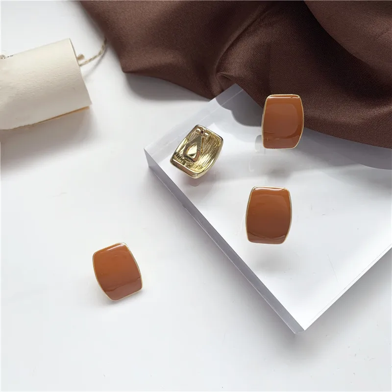 В стиле ретро Модная держащая форму серьги геометрической формы модная красивая