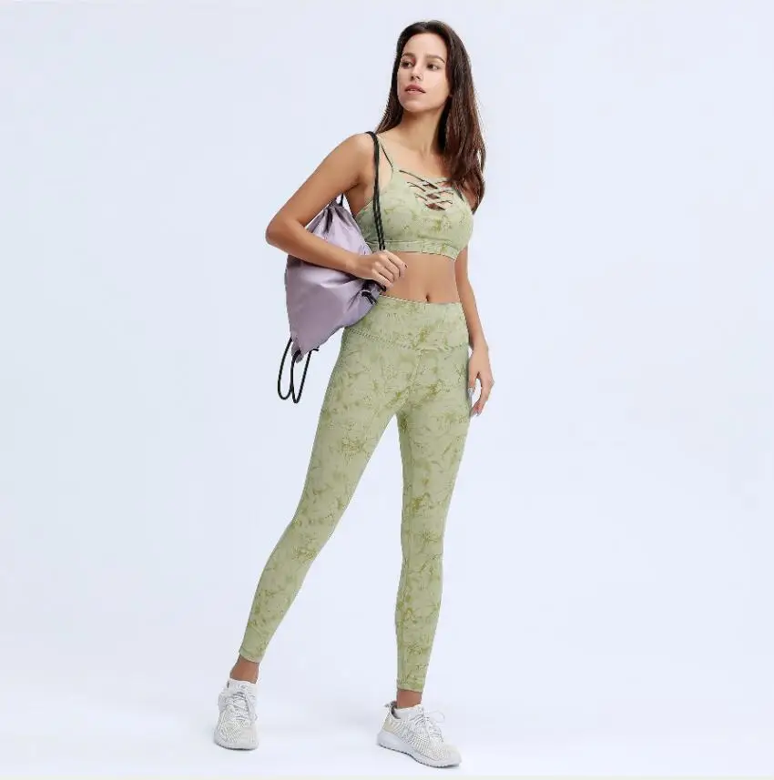 

Sportswear & Accessories