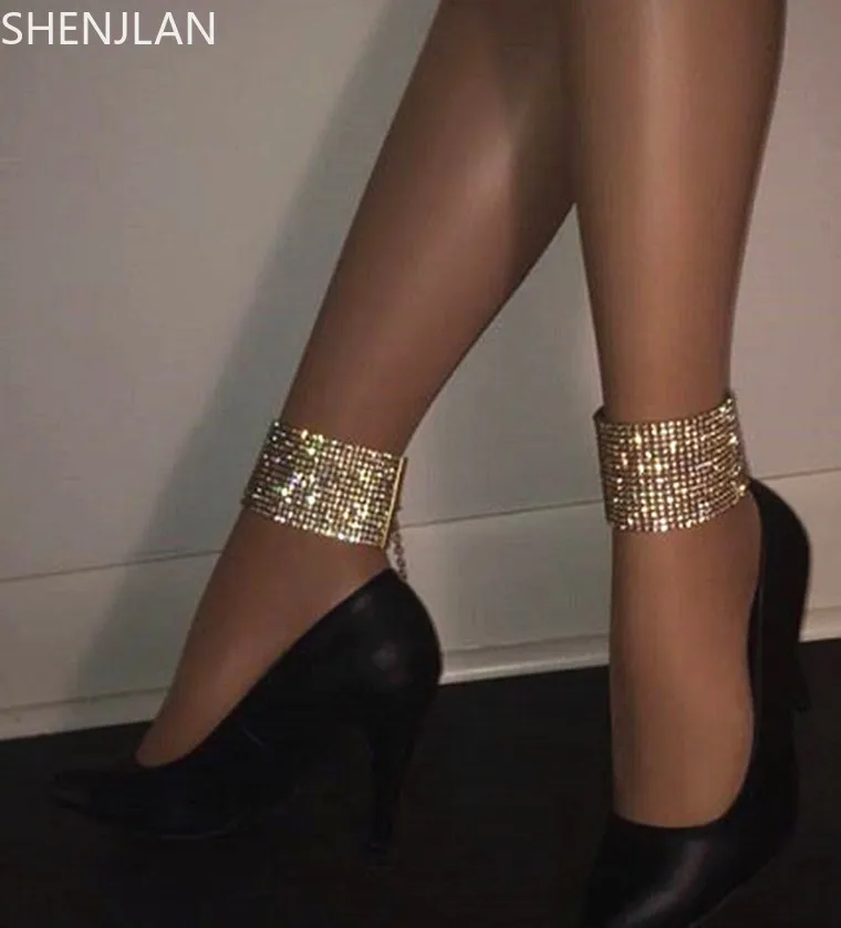 

Cuban Chain Blink Butterfly Anklets Hip Hop Punk Jewelry Gold Silver Rhinestone Anklet 2021 Trendy Jewelry For Women