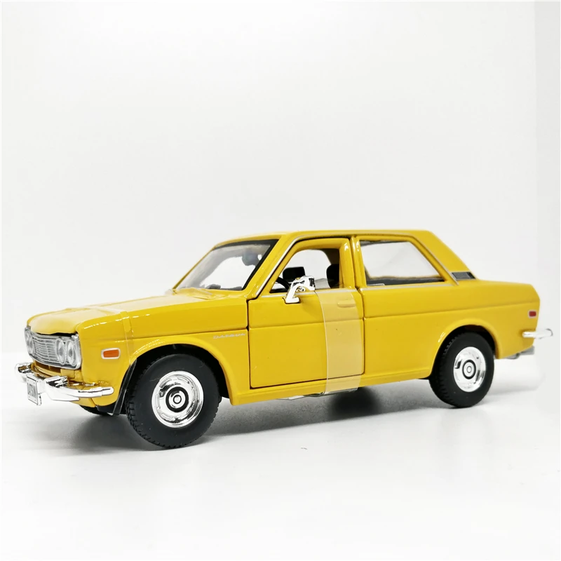 Maisto 1:24 Nissan 1971 Datsun 510 Yellow Diecast Model Car