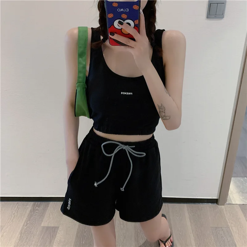 

2021 Summer Leisure Yoga Clothes Fitness Running Sports Suit Fit Vest Shorts Two-Piece Sports Set