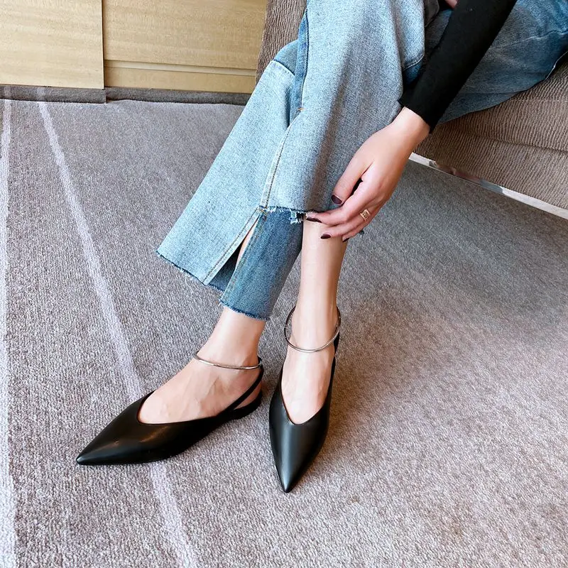 

Genuine Leather Pointed Toe Slip-On Women's Pumps Low Heel Comfortable Metal Decoration Spring and Autumn Ladies Party Shoes