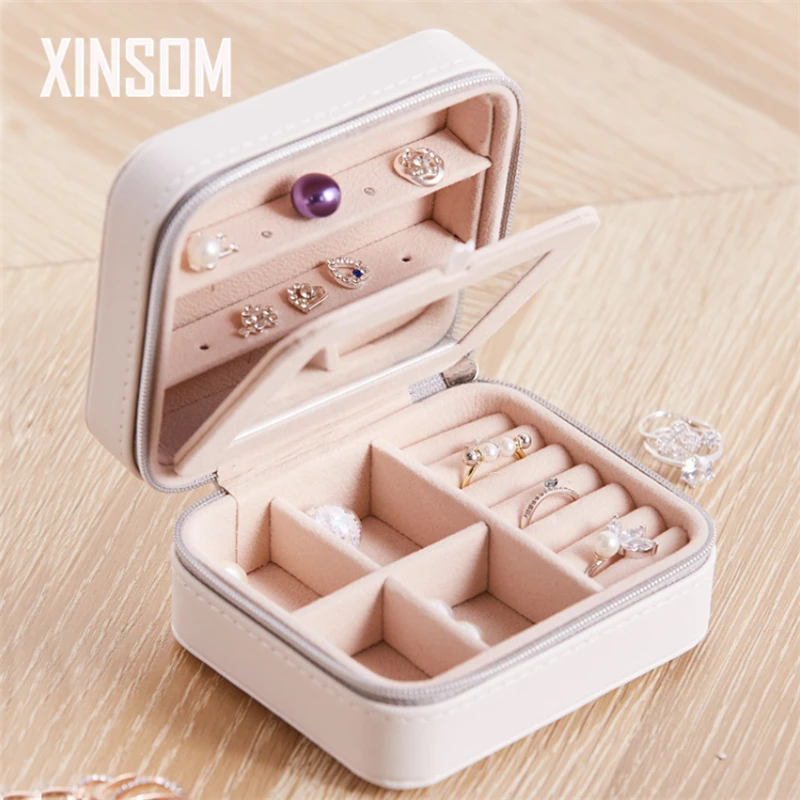 

XINSOM Портативный маленькая Ювелирная шкатулка для путешествий, чехол с Зеркальное Ожерелье Серьги Кольца для упаковки ювелирных изделий, Ди...