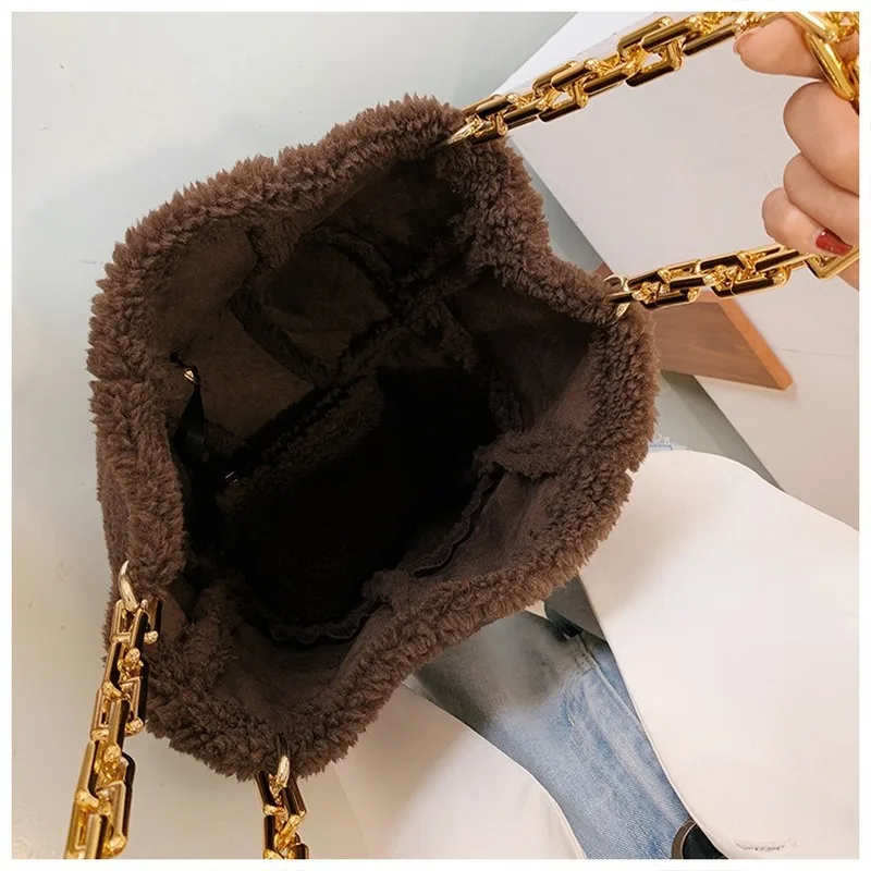 

High-quality Versatile Ladies Handbags 2021 Autumn and Winter New Fashion Large-capacity Furry One-shoulder Messenger Tote Bag