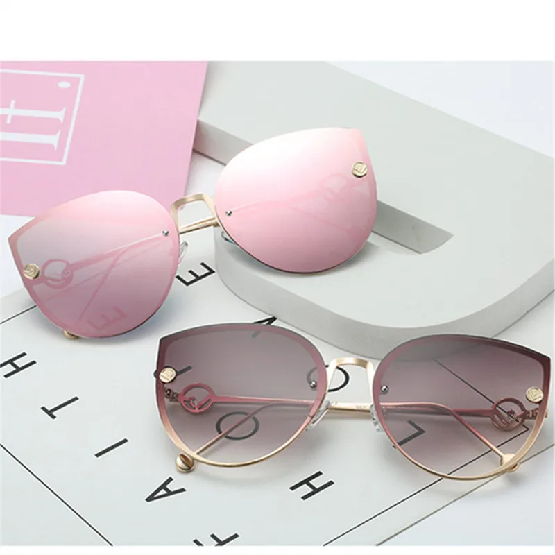 

2021 Metal Luxury Lady Cat Eye Sunglasses Women Party Vintage Rimless Gradient Sun Glasses For Female cartier glasses