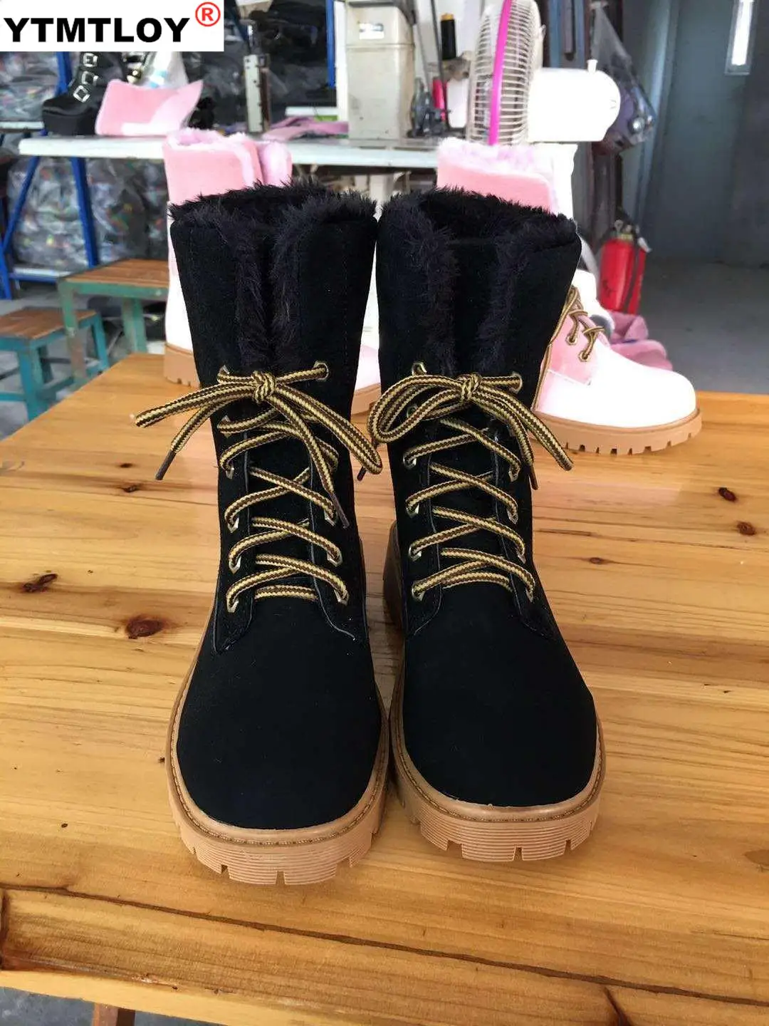 

HOT Lace Up Thick Fur Warm Boots Female Shoes Fashion Women Ankle Boots Botas Mujer New Winter Snow Boots Women High Quality