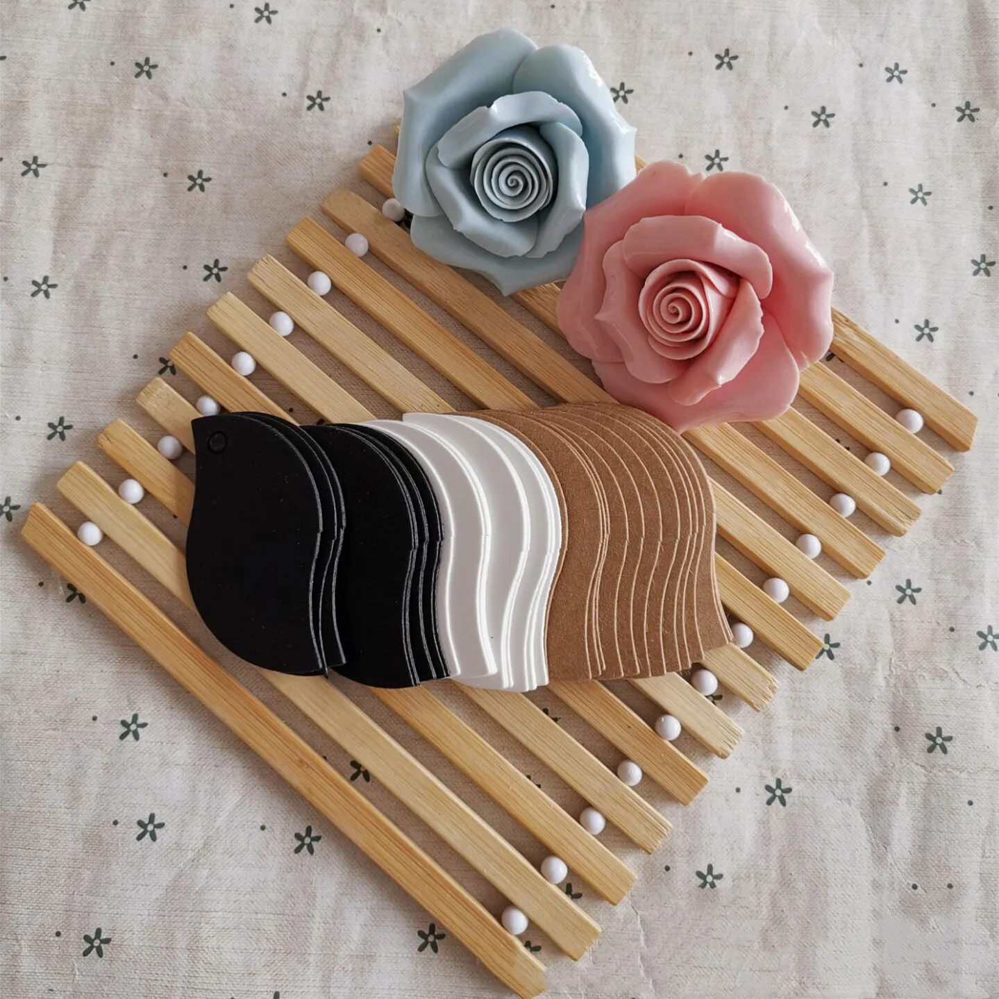 Украшение для свадебной столика шт. коричневые бирки из крафт-бумаги белые