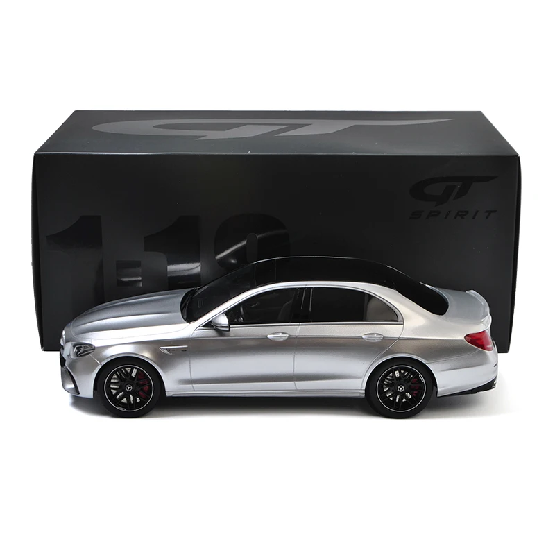 

GT Spirit 1:18 BENZ AMG E63S Limited edition 999PCS simulation resin vehicle model