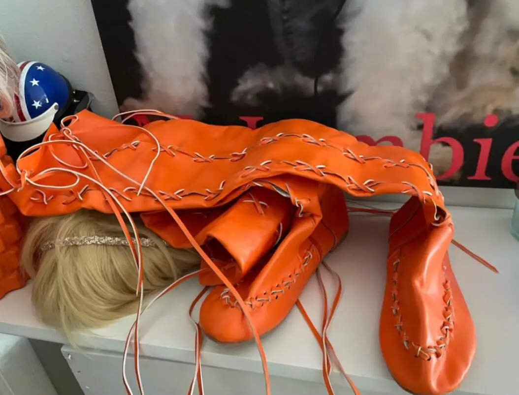 Женские высокие кожаные ботинки в средневековом ретро-стиле на шнуровке Мужские