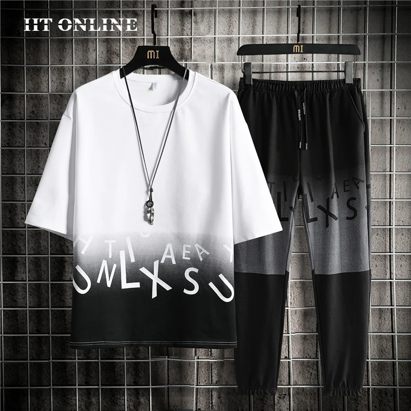 

Костюм спортивный мужской повседневный в стиле Харадзюку, Модный комплект одежды из 2 предметов, футболка с коротким рукавом и брюки, джогге...