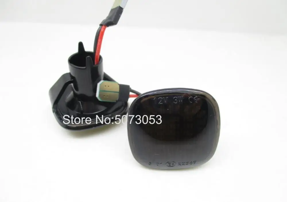 Светодиодный ретранслятор сигнала поворота для AUDI A3 A4 A8 SKODA Octavia Roomster Rapid Fabia SEAT