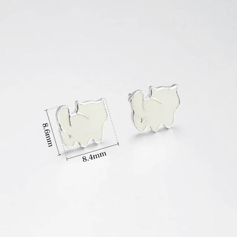 Женские серьги-гвоздики из серебра 925 пробы с белой эмалью | Украшения и