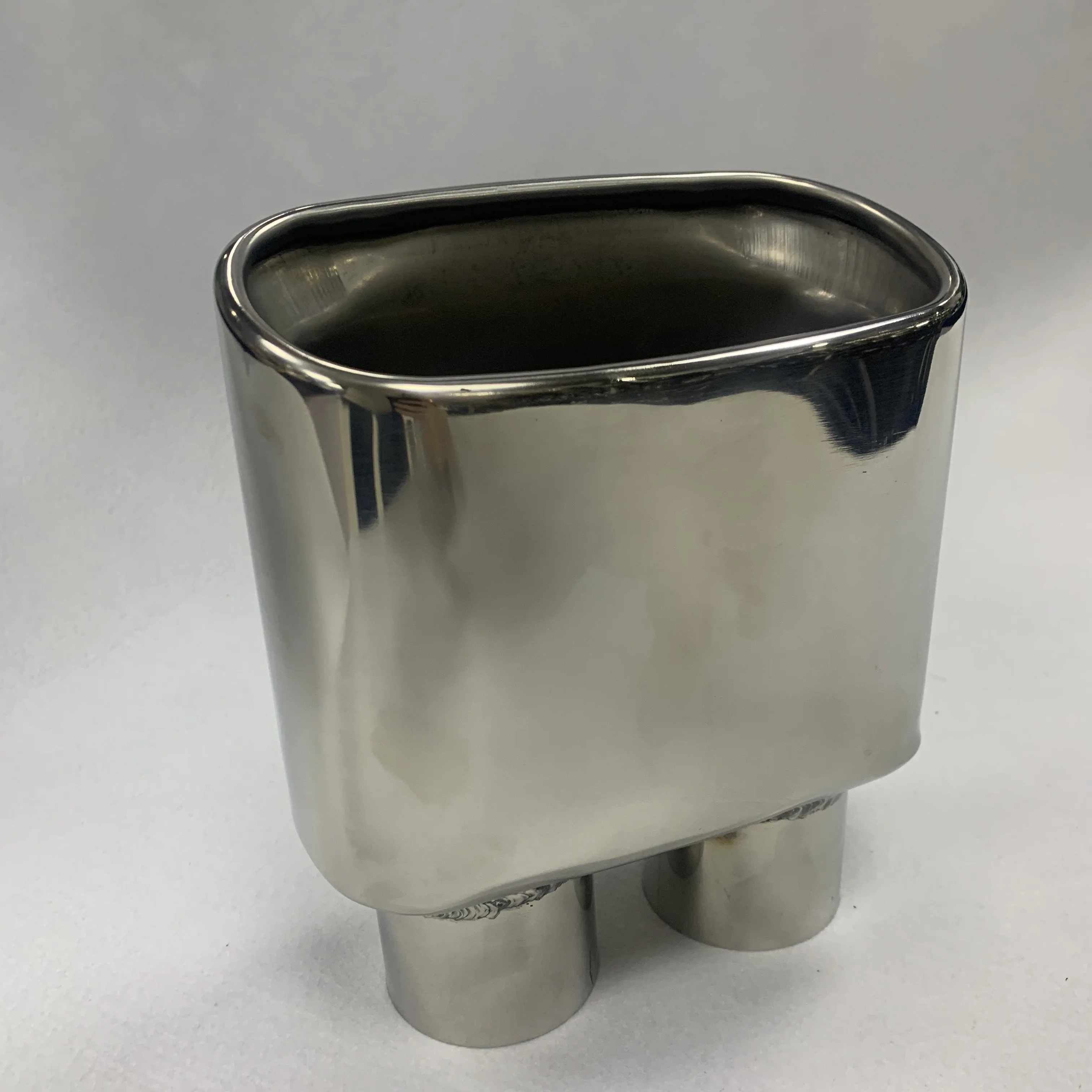 

Double Inner Exhaust Tip Stainless Steel Exhaust Pipe Muffler Tip For BMW X5 2004-2008 Nozzle Tailpipe Universal Muffler