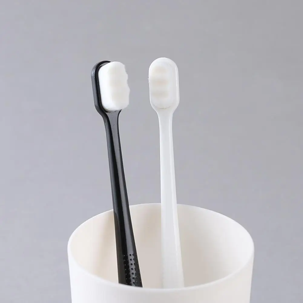 

2Pcs Practical Tooth Brush Ergonomic Design PP Portable Protect Gum Ultra-fine Toothbrush for Unisex