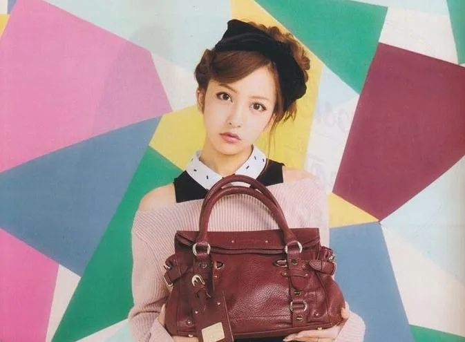 Женская бархатная повязка на голову с большим бантом| |