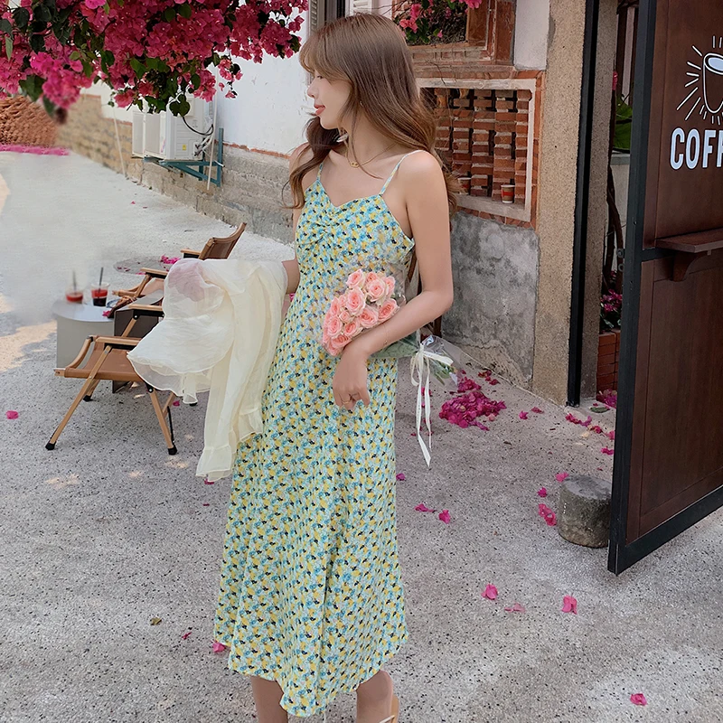 

in the summer of 2021 with pure color lace is prevented bask in clothes + broken beautiful condole belt two-piece dress