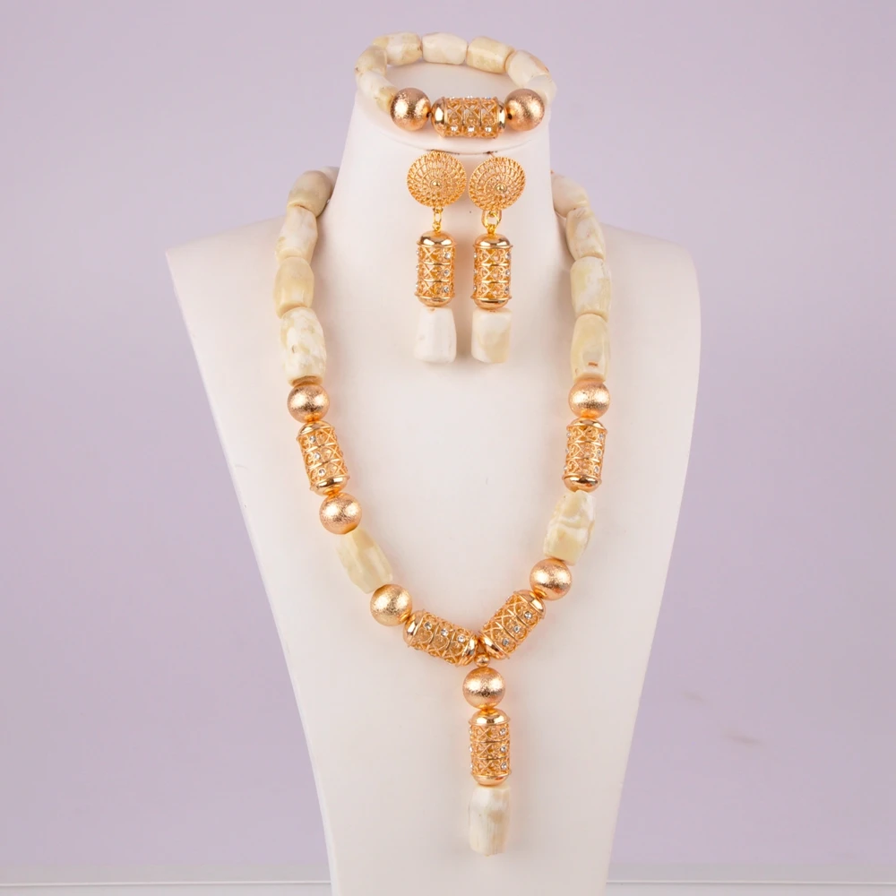 

Nigeria New Bride Wedding Natural White Coral Necklace Wedding Dress Accessories African Wedding Banquet Jewelry Set AU-63