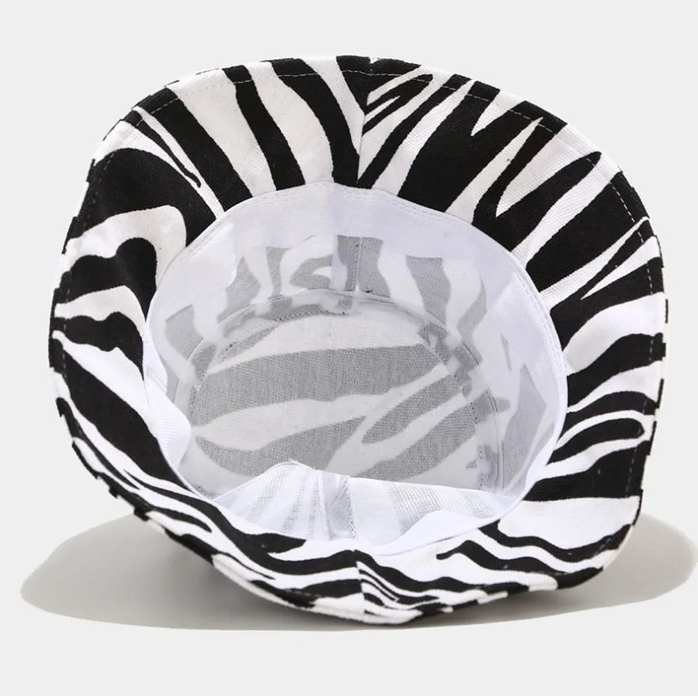 

New Fashion Reversible Black White Cow Pattern Bucket Hats Fisherman Caps For Women Gorras Summer Sunscreen Female Sunhat Bob