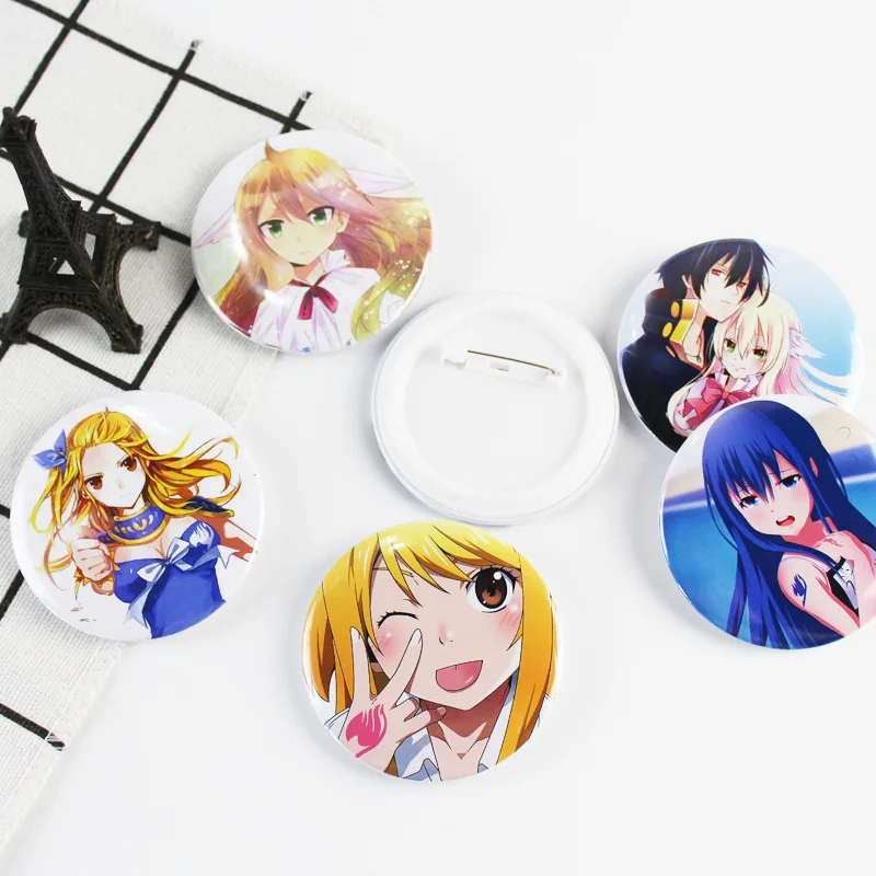 Значки в стиле аниме Сказочный хвост на рюкзак значки металлические для одежды