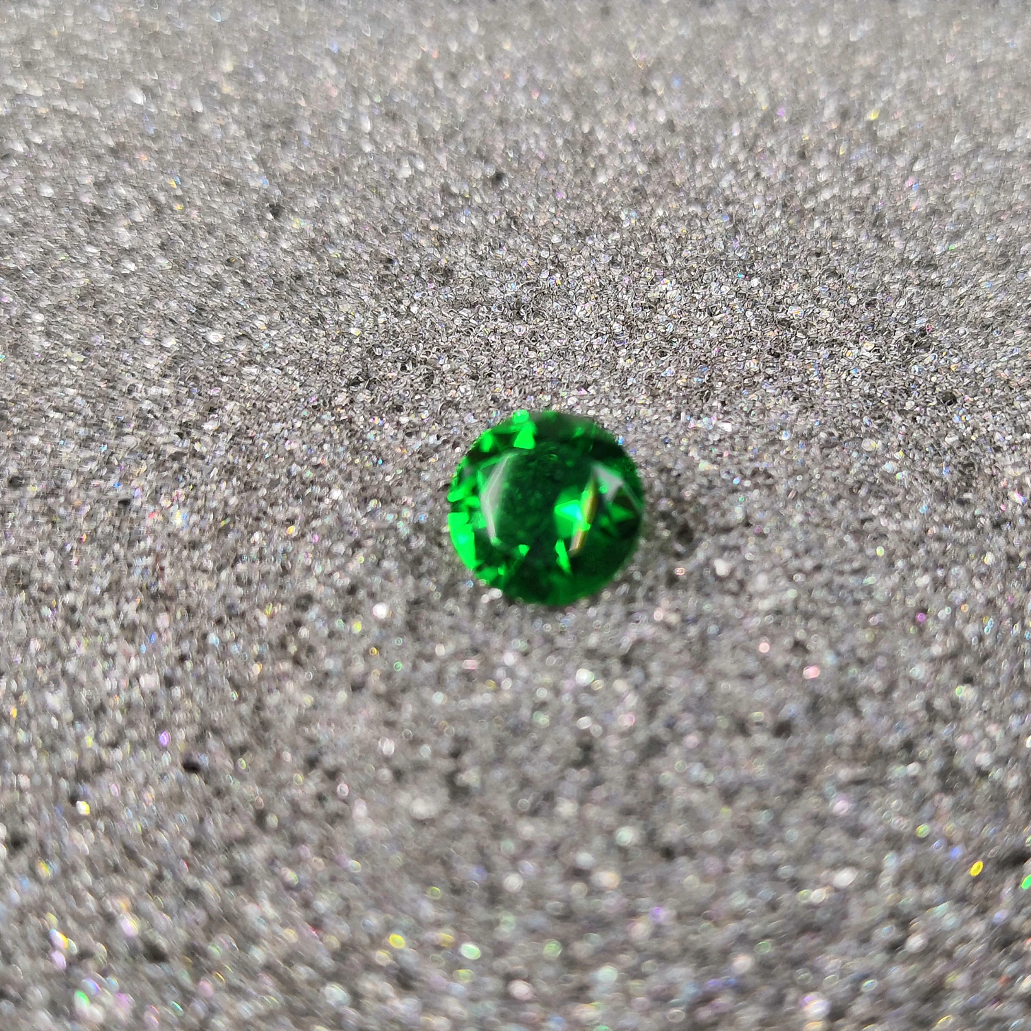 Высококачественные драгоценные камни стекло зеленого цвета круглая форма