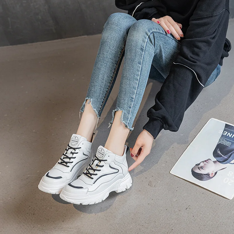 Women Casual Shoes Sports and Leisure Running Shoes Fashion High Quality Lightweight Hard-wearing Autumn 2021 New Sneakers Women