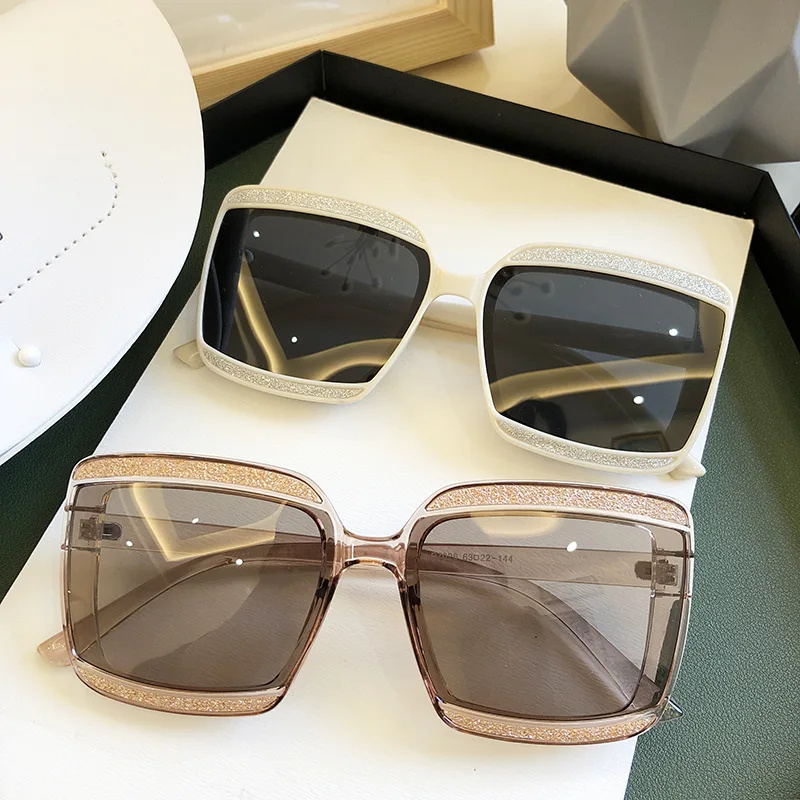 

KUJUNY 2020 New Ladies Polarized Sunglasses Ladies Fashion Trend Eyebrow Sun Glasses Women Square Green Polarization Eyeglasses