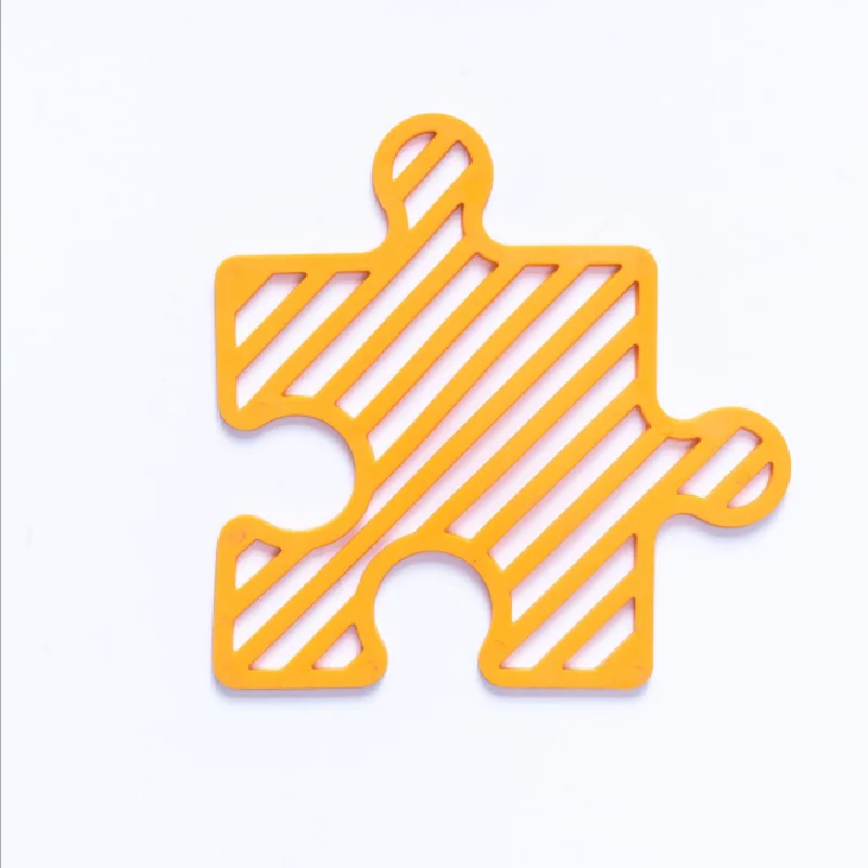 

1pc Creative Puzzle Silicone Coaster Tableware Kitchen Accessories Tea Coaster Household Goods Kitchen Home Decor for Kitchen.7z