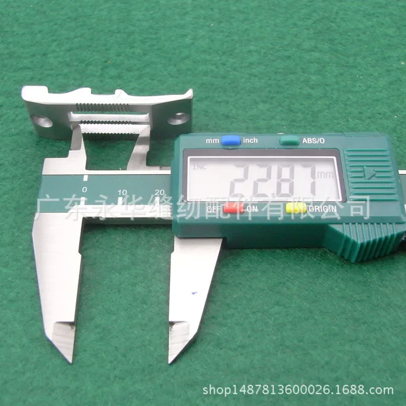 

DURKOPP 768 needle plate sewing machine parts